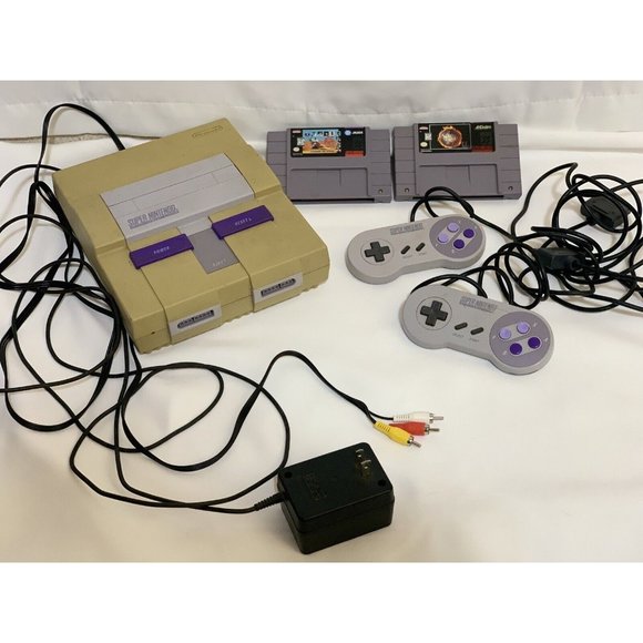 Nintendo SNES Console Controllers Cords 2 Sports Games For Parts Or Repair Only - Picture 11 of 12